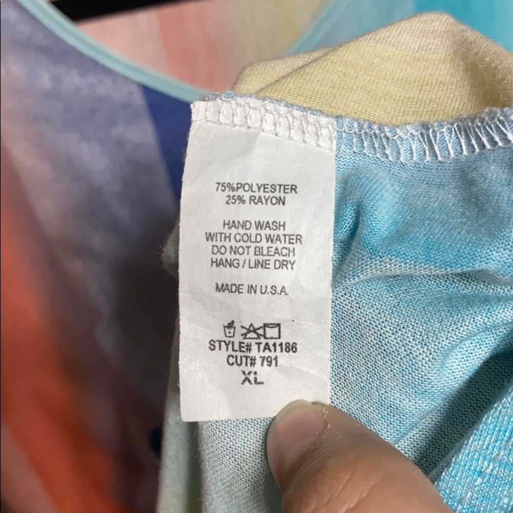 Shirt - Picture 3 of 3